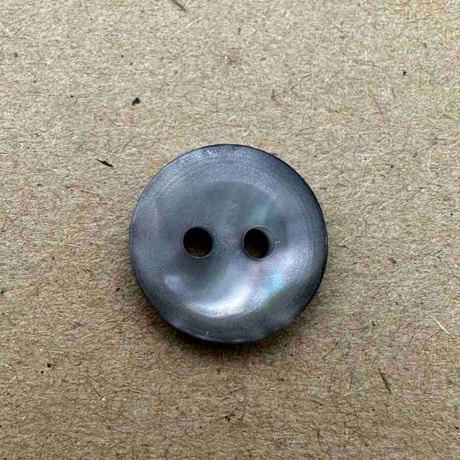 2 Hole Flat Pearled Button 14mm