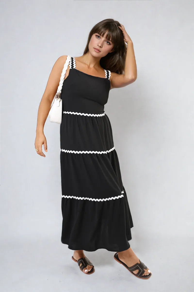 Contrast Ric Rac Detail Multi Tiered Maxi Dress