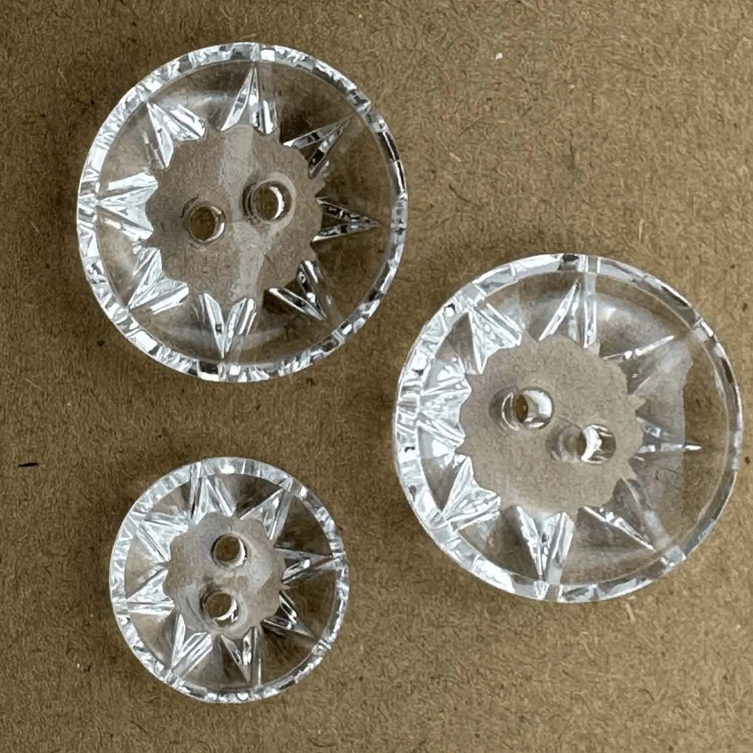 Round Clear Star Pattern 2 Hole Button