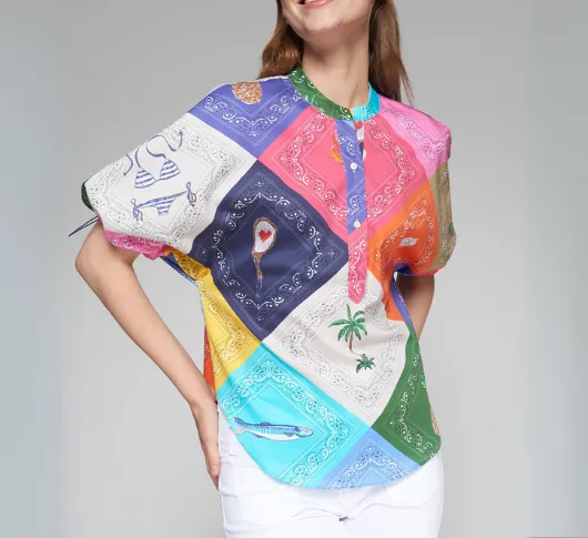 Vilagallo - Short Sleeve Bandana Print Blouse in Multicolor