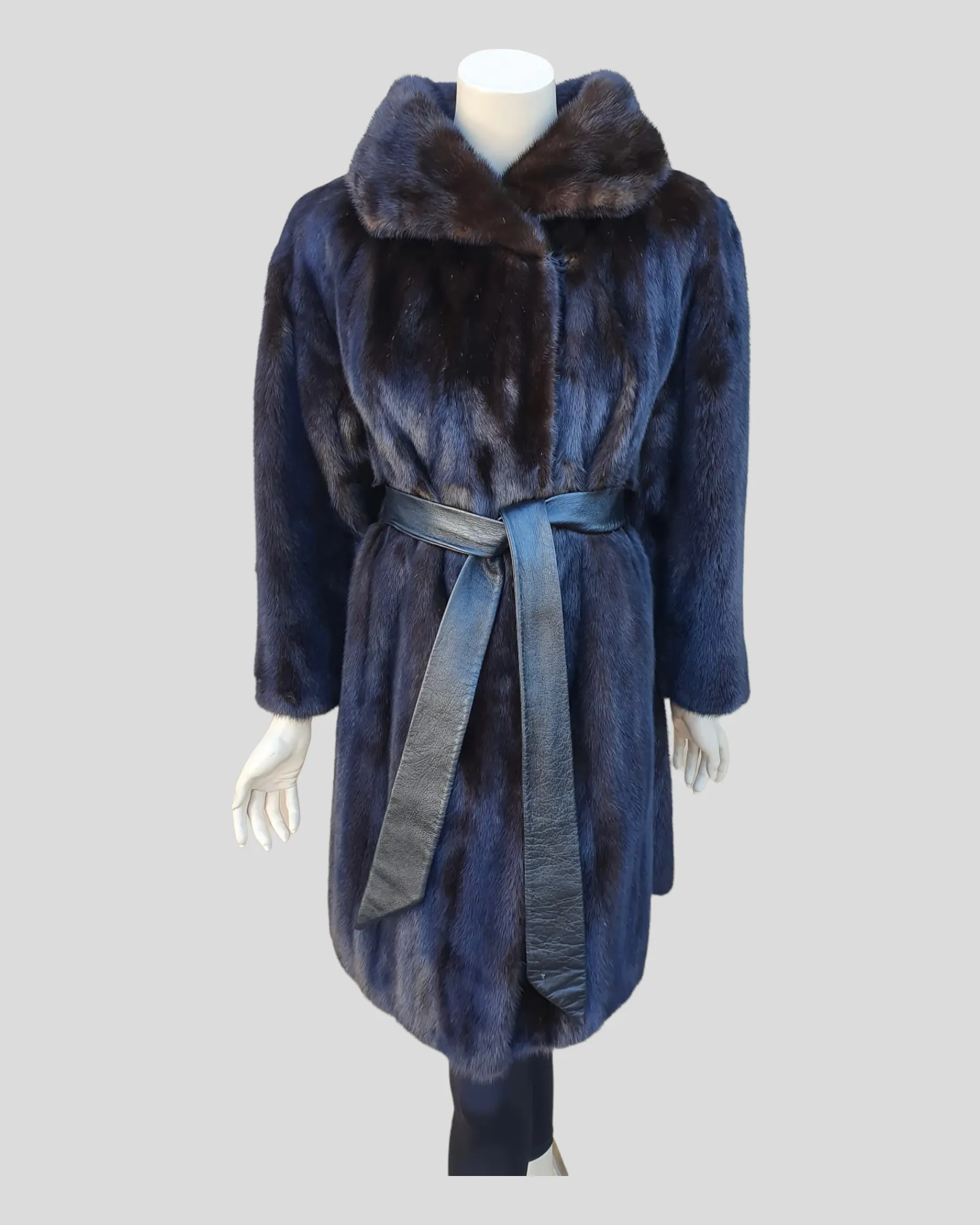 Vintage Dark Mink Fur 7/8 Coat -L