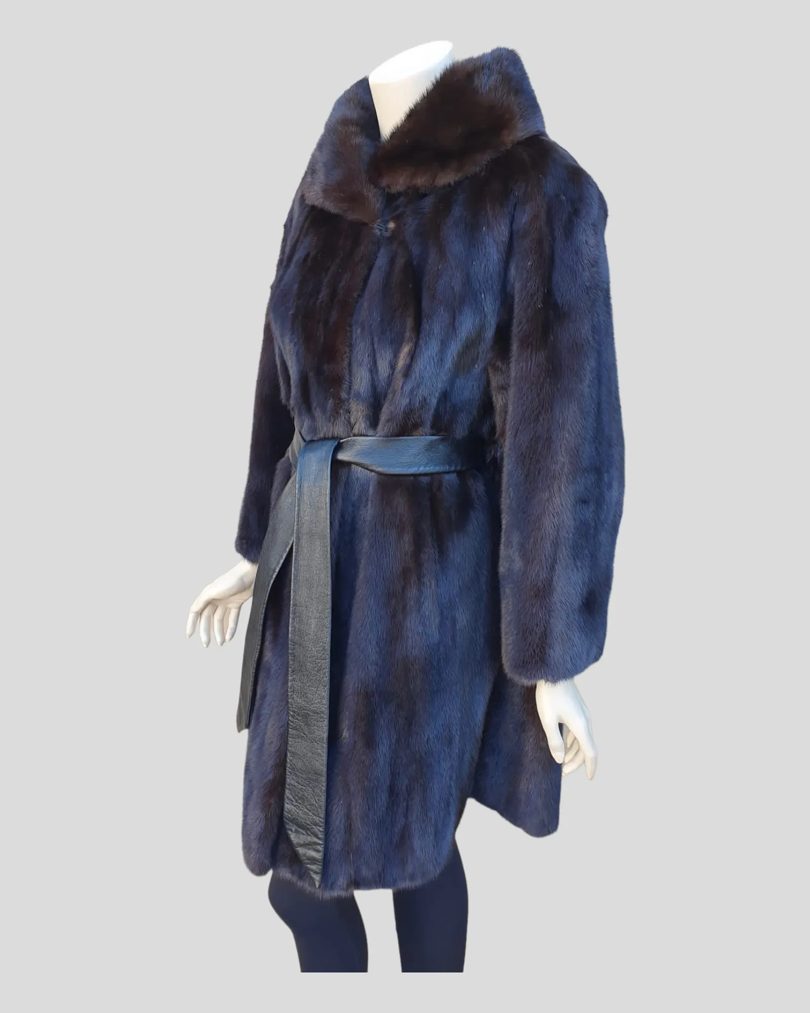 Vintage Dark Mink Fur 7/8 Coat -L